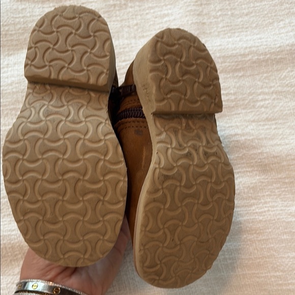 Brown and Red Kids Boots - Picture 3 of 3